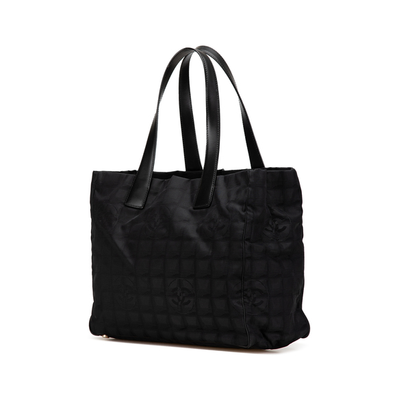 Pre-Loved Chanel New Travel Line Nylon Tote - Picture 2 of 12